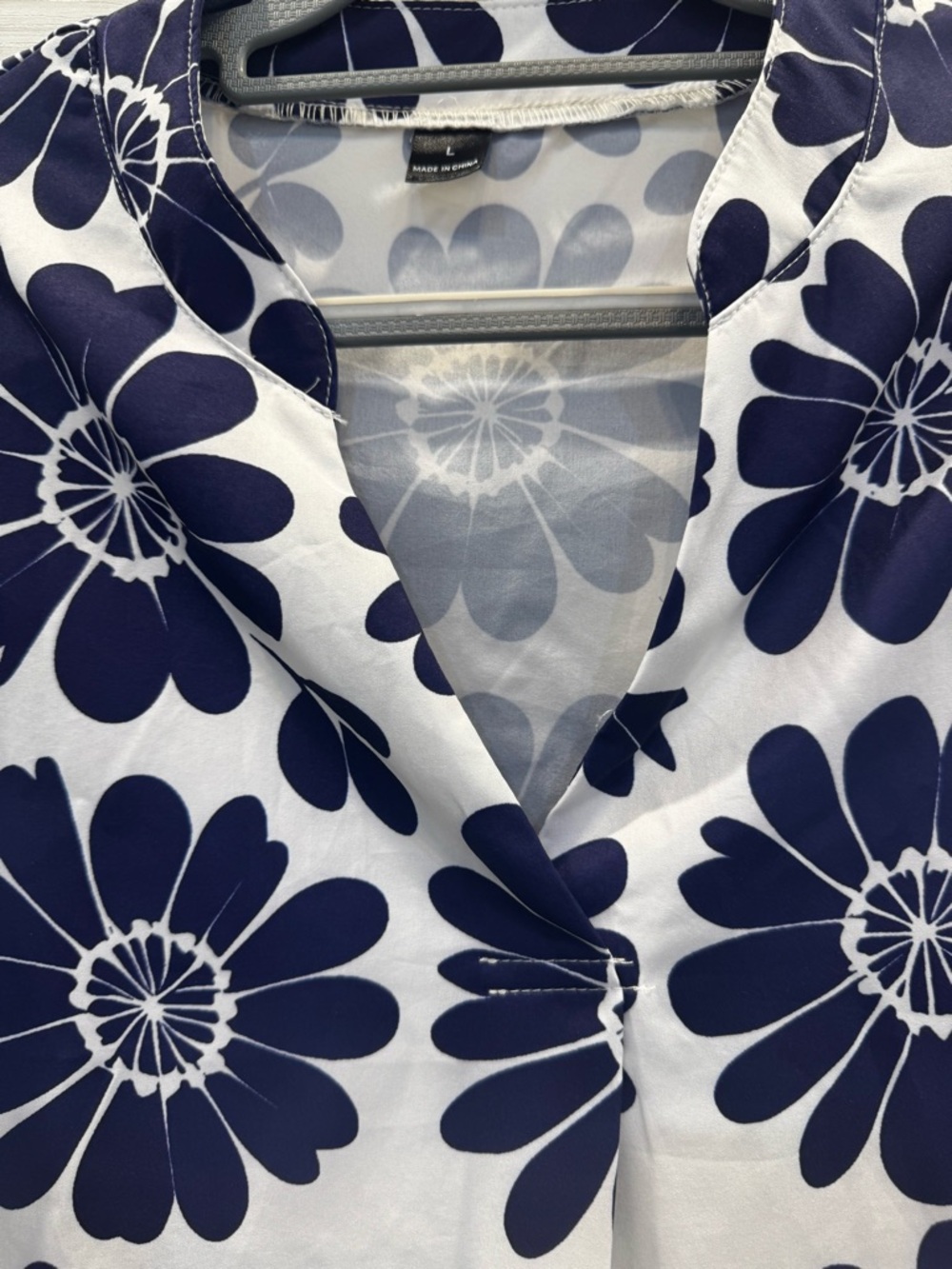 Navy and White Floral Print Dress 3/4 Sleeves size Large - Picture 3 of 6
